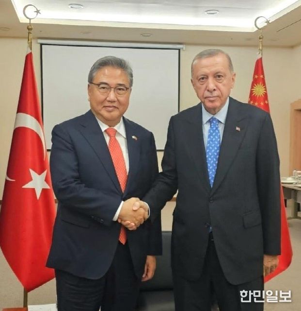 박진 외교부장관, 에르도안 튀르키예 대통령 예방