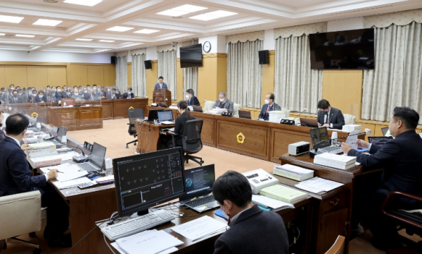 예산결산특별위원회 제1차 회의