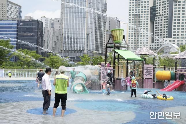'도심 속 워터파크' 하남시 물놀이장 8월 31일 운영 종료⋯8만 8천명의 발걸음