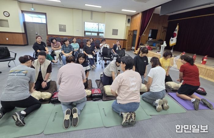 시흥재가노인통합지원센터,노인맞춤돌봄서비스 종사자 소방안전·심폐소생술 교육 진행
