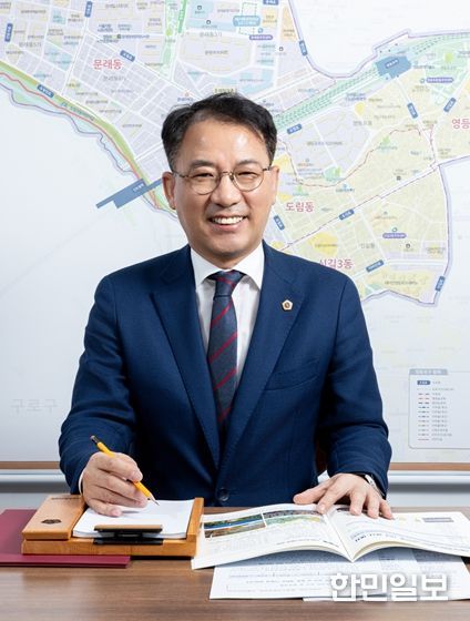 서울특별시의회 환경수자원위원회 김재진 의원(국민의힘, 영등포1)