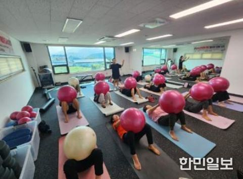 건강 365! 척추질환 예방 재활운동교실 운영