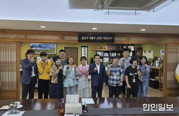 발그래일터 근로자 접견 단체사진