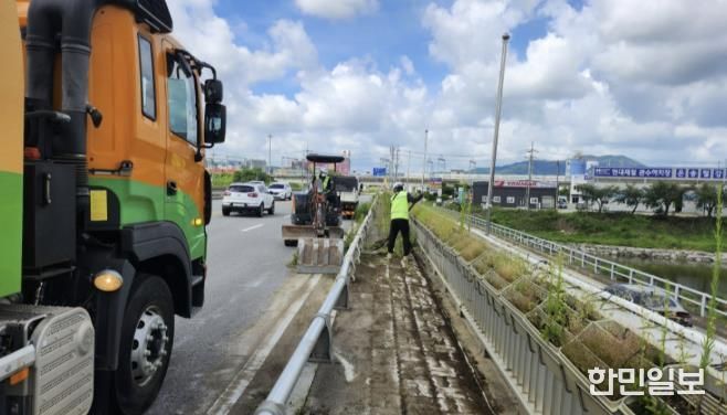 홍성군, 추석 귀성길 안전 지킨다! 도로 730km 일제 정비 완료