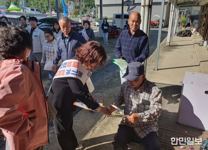 곡성군, 농업기계 교통사고 예방 캠페인 실시