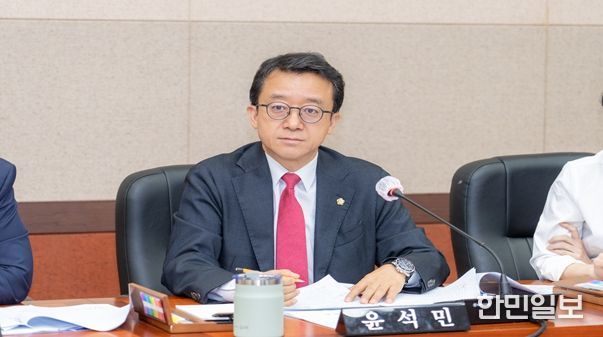 강남구의회 윤석민 의원