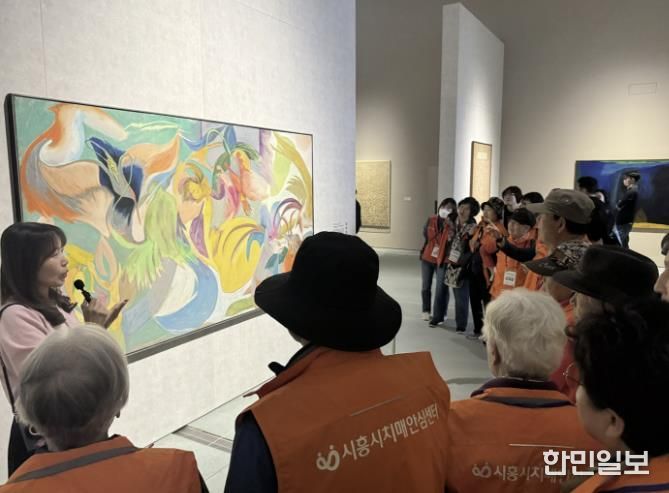 시흥시, 치매환자ㆍ가족과 함께하는 '문화예술 치유 프로그램' 운영