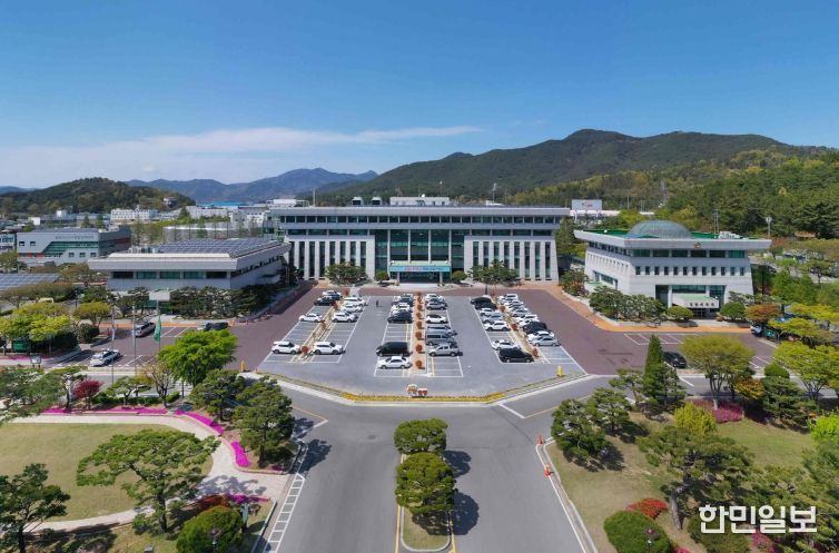 밀양시청 전경