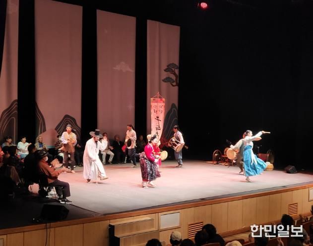 금산행복대학 특별활동 공연