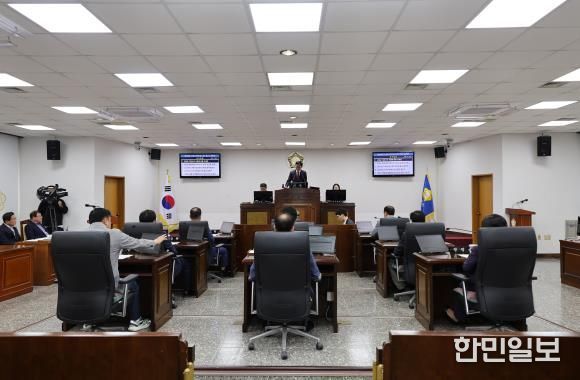 산청군의회, 제308회 임시회 폐회