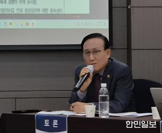 강원특별자치도의회 김희철 의원, 2025 강원특별자치도 자치분권포럼 참석ㆍ토론