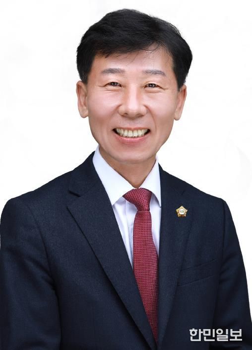 완주군의회, 송전선로 특별위원장에 유이수 의원 선임