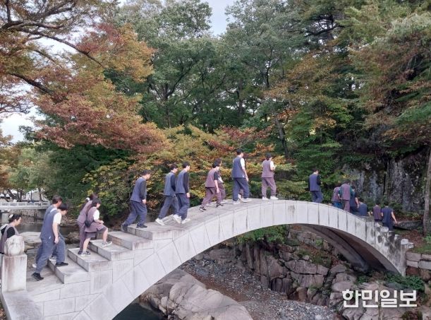 가족들의 진정한 소통과 만남을 위한 특별한 캠프