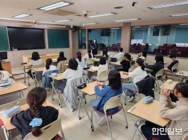 읽고-쓰고-나누는 독서로 함께 성장하는 대전서부교육