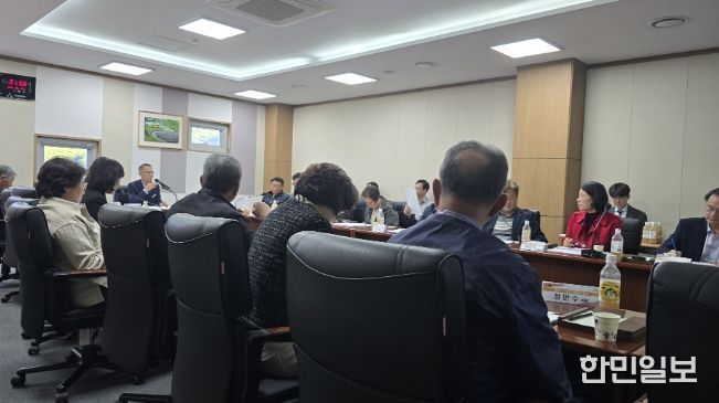 ‘제2기 먹거리 계획’ 중간보고회