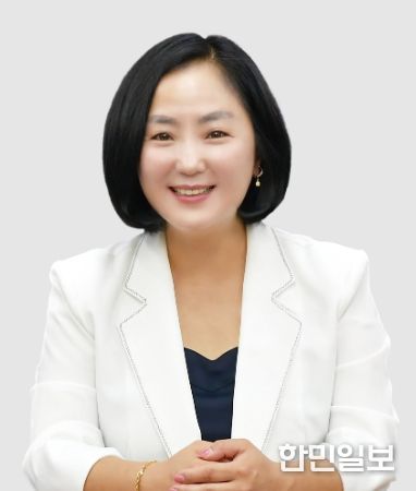 “제1회 맨발걷기 딱 좋은 양평” 맨발걷기 대회 성료, 지민희 양평군의회 부의장 동참