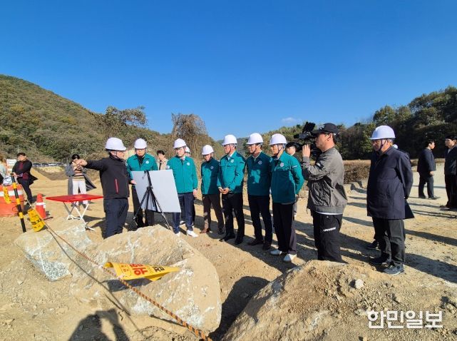 건설환경소방위 지장~목도 도로선형개량공사 현장 방문