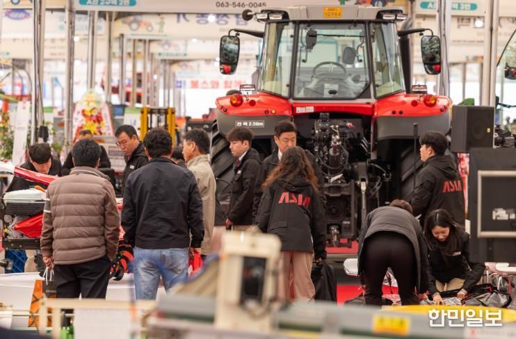 농업의 미래를 보다, '2025 익산 농업기계박람회' 성료