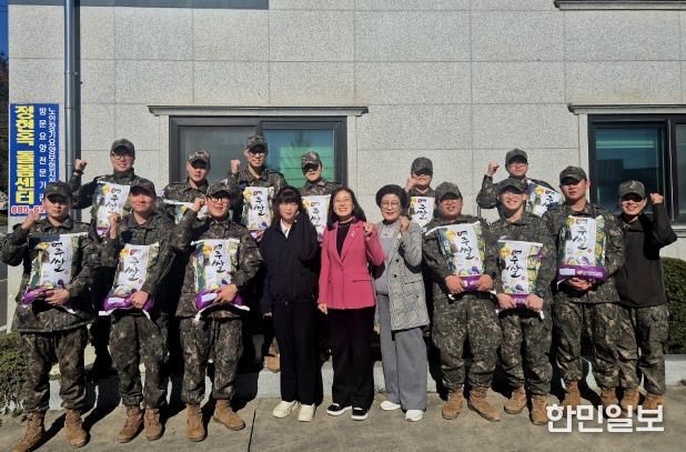 육군 제9158부대와 7136 다련장 사격대 소속 벧엘교회, 여주시 대신면 장기요양기관 2곳에 사랑의 쌀 기부