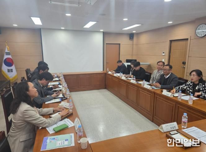 경북교육청, ‘경북학생성장지원평가’로 학생 성장 지원 한 단계 도약!!(현장 친화적 평가 시스템 고도화로 맞춤형 성장 지원 체계 강화)(경북학생성장지원평가 발전 방향 모색 협의회 모습)