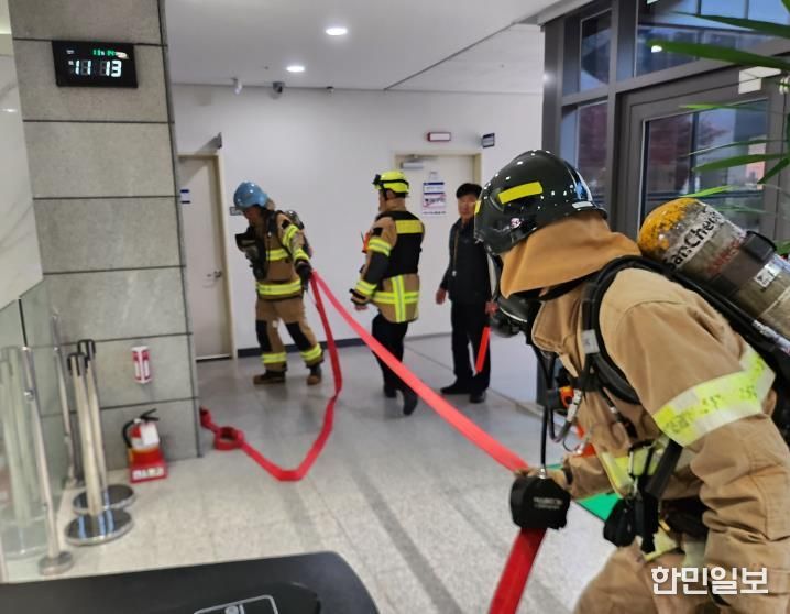 세종북부소방서. 교육정보재해복구센터 화재 대응훈련 실시