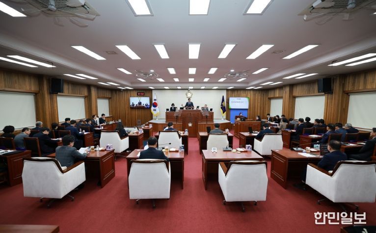 제305회 정례회 1차 본회의