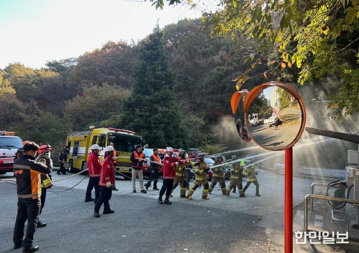 거제시, 유관기관 합동 산불 진화훈련 실시