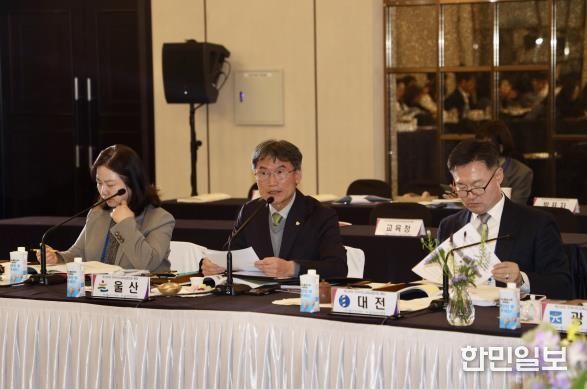 울산시교육청 천창수 교육감, “학부모 참여 기반 확대, 교원 법적 보호 강화해야”