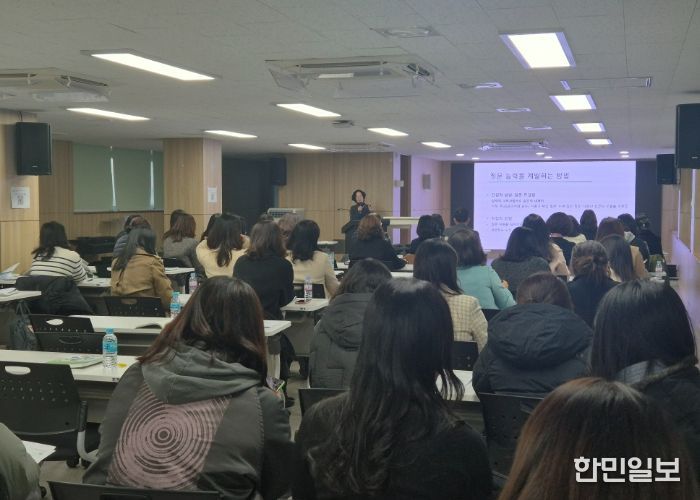 '2025 수업으로 잇고, 공감으로 맺는 수업 결(結)' ‘군포의왕 수업나눔 콘서트’ 성료