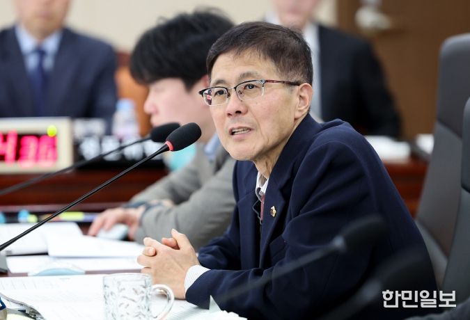 인천시의회 이명규 의원, 가족공원 플라스틱 조화 퇴출 추진