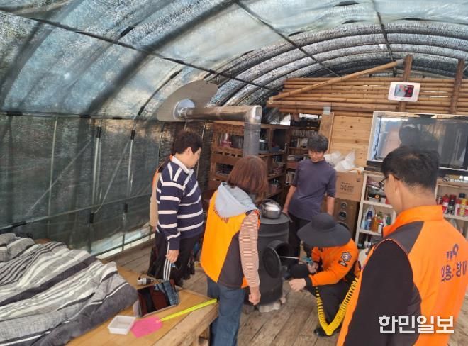 강진소방서, 화목보일러 분진 제거…겨울철 화재예방대책 지속 추진