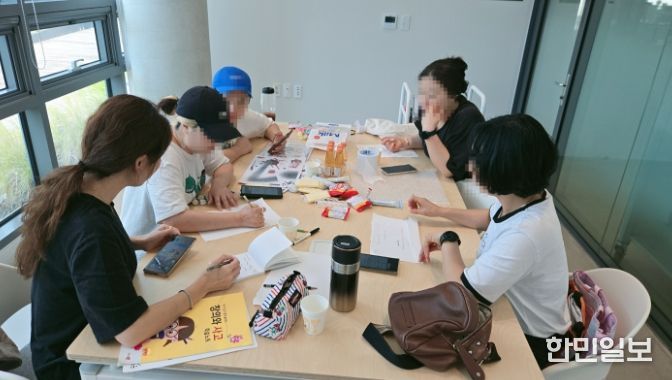 주민 주도 북큐레이션 기획·전시 6회