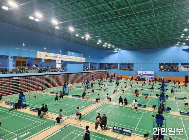 - 2025 원천 요넥스 밀양 코리아주니어 국제챌린지배드민턴선수권대회 경기 장면