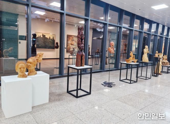 전남대박물관, 바다 작가 초대전 ‘줄탁동시’