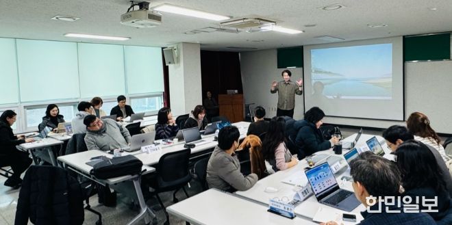 ‘늘봄학교 안전관리 앱 활용 연수 실시’