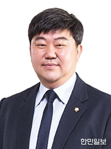 부산시의회 전원석 의원, 공영차고지 관리 및 운영 조례 개정으로 공공성 강화 나서...