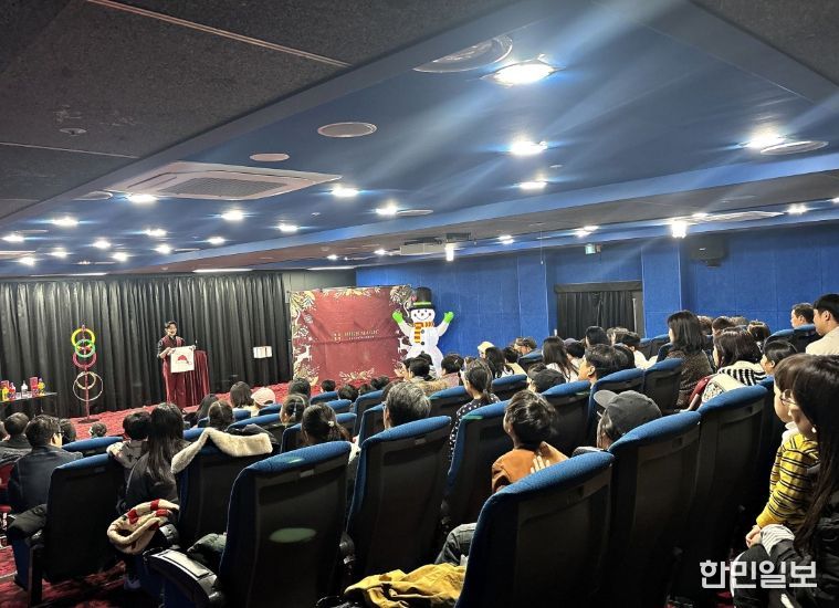 강릉시립도서관 계절 행사에 참여하세요