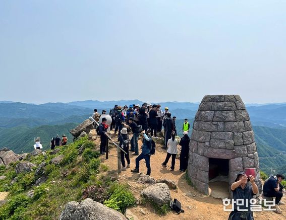 강원 20대 명산 주말의 산타를 찾아라 등반행사