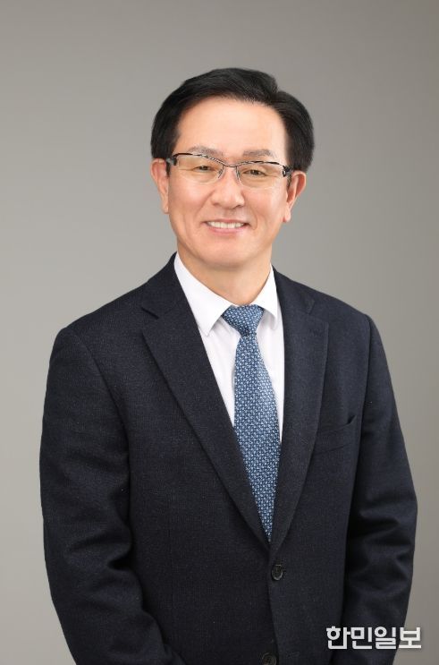 부산신용보증재단 이사장에 구교성 전(前) 비엔케이(BNK)캐피탈 부사장 임명