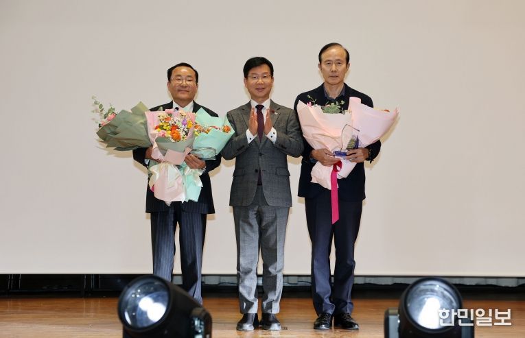 성실·유공납세자 표창 수여식.