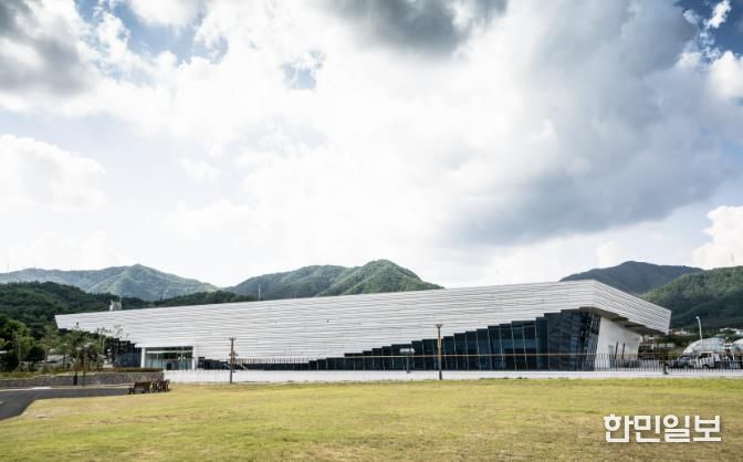 의림지 역사박물관 전경 사진