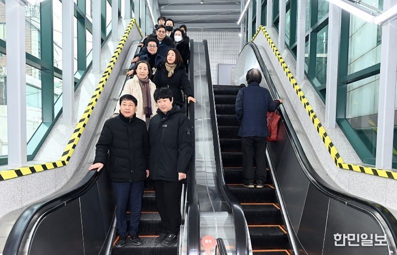 부평구-한국철도공사, 백운역 2번 출구 에스컬레이터 개통