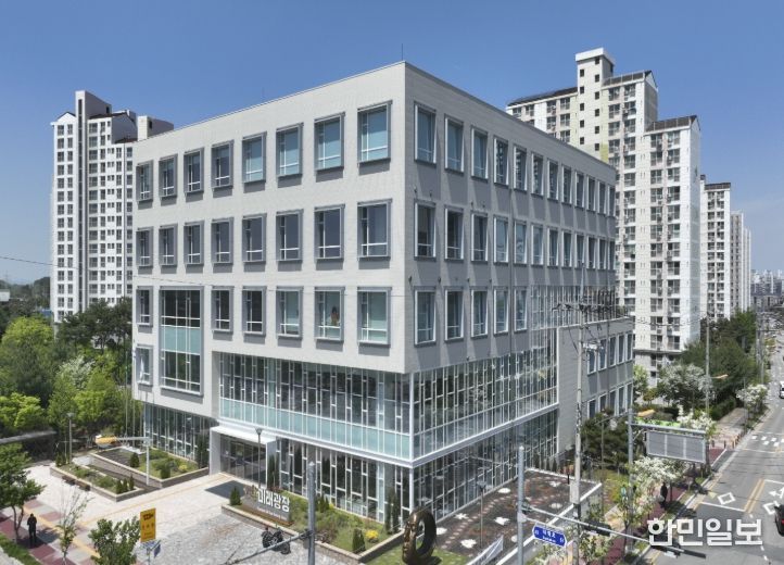 논산미래광장전경