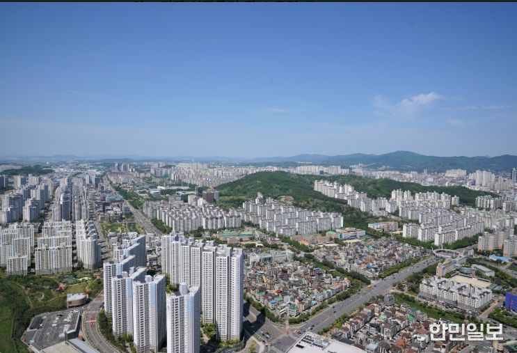 1. 천안시 전경.