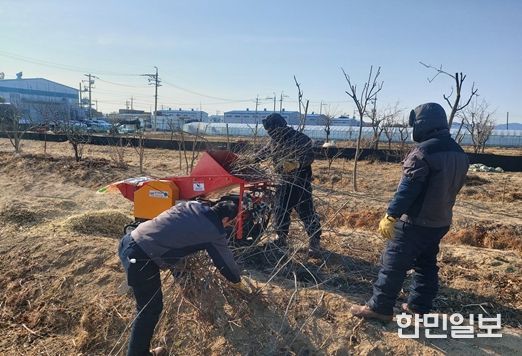 영농 부산물 파쇄 무료 지원사업 시행
