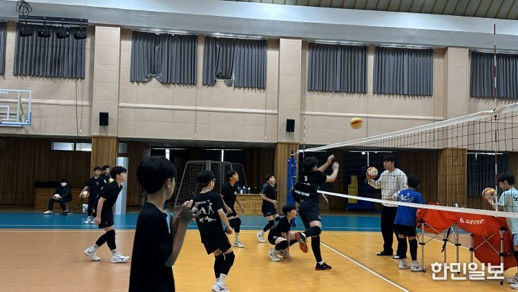 학교운동부 동계 강화 훈련 모습