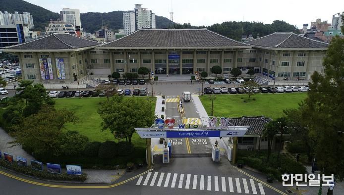 여수시는 올겨울 복지사각지대 집중 발굴 조사를 오는 3월 13일까지 실시한다.