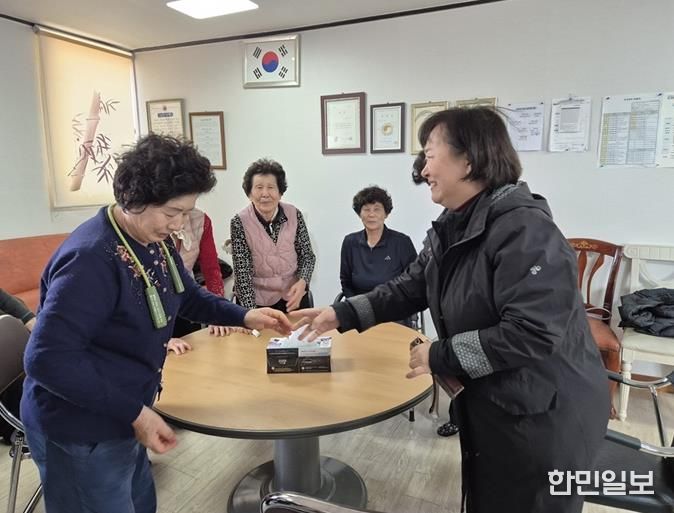 파주시 교하동, 설 명절·한파 대비 경로당 순회 방문