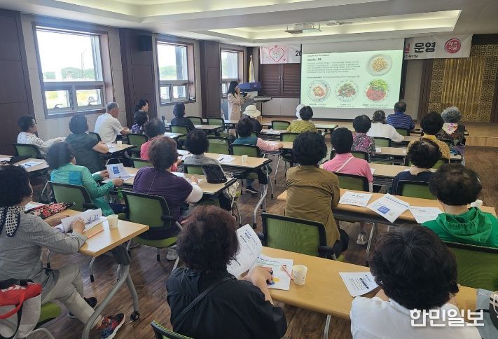 과거 교육 사진