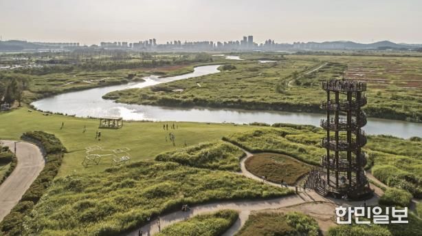 시흥도시공사, 갯골생태공원 ‘주차 무인 정산기’ 다국어 안내 기능 전면 도입